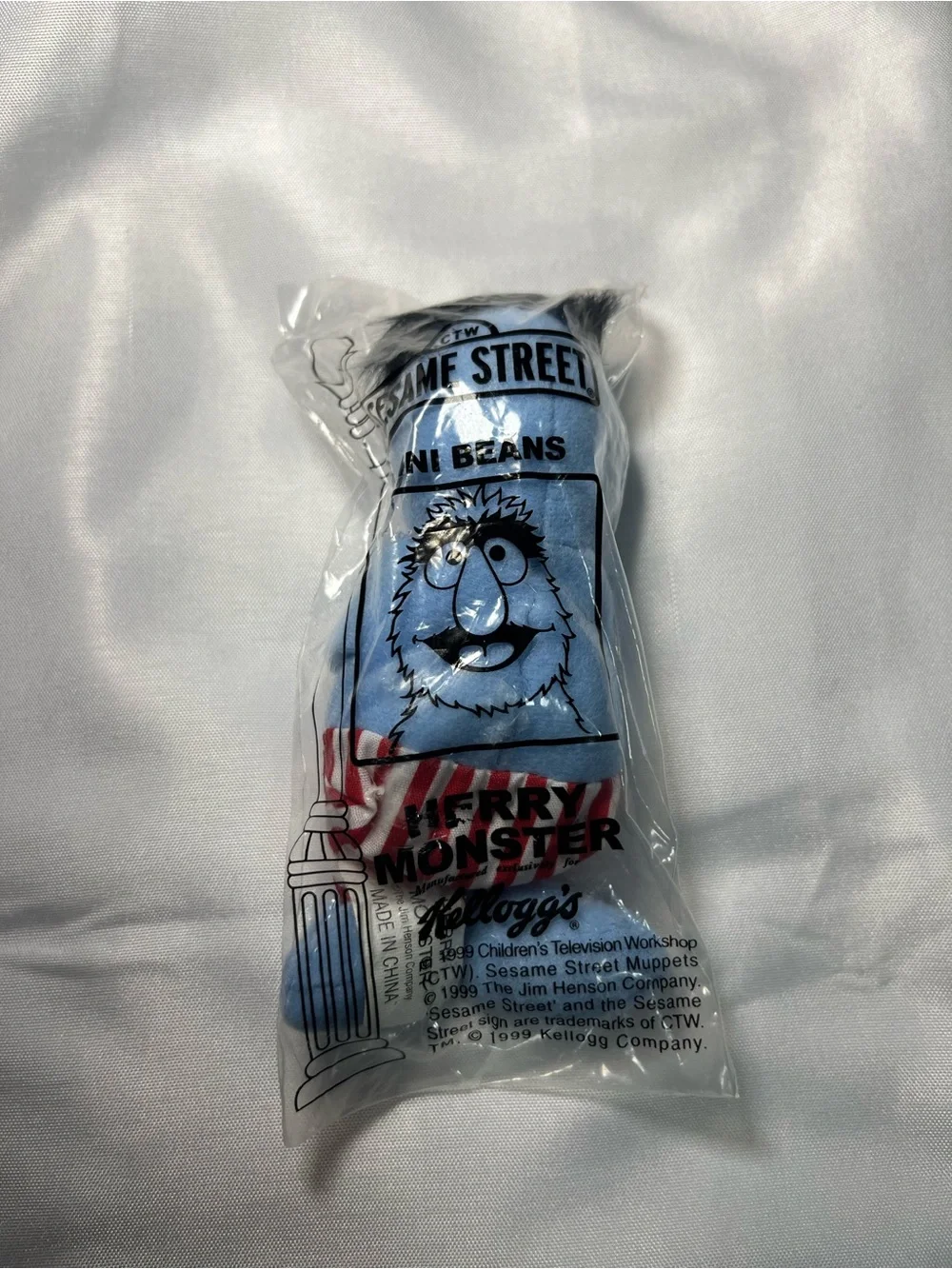Vintage 1999 Kellogg’s Sesame Street Herry Monster Mini Beans Plush Bean Bag NEW